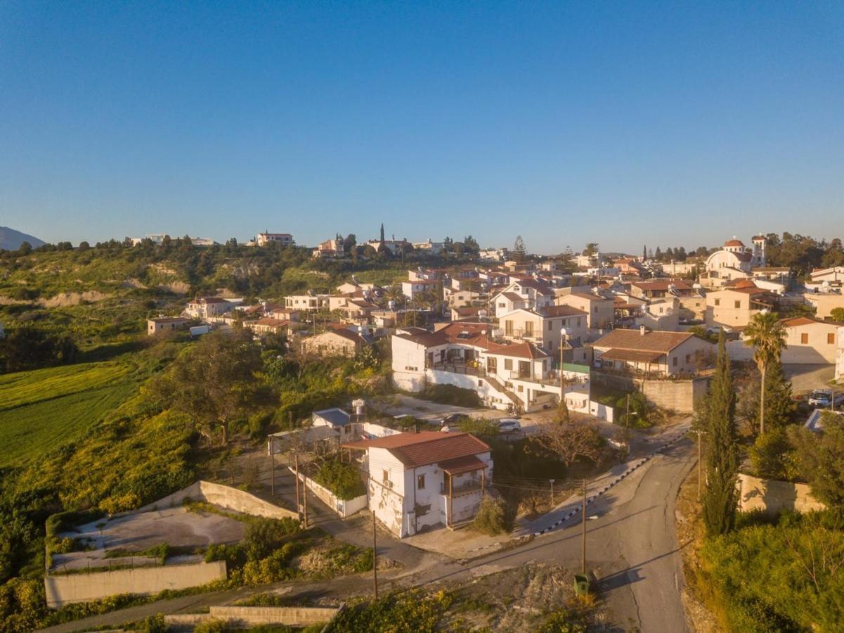 Samareitidos Light Cottage Anaphotia Eksteriør billede